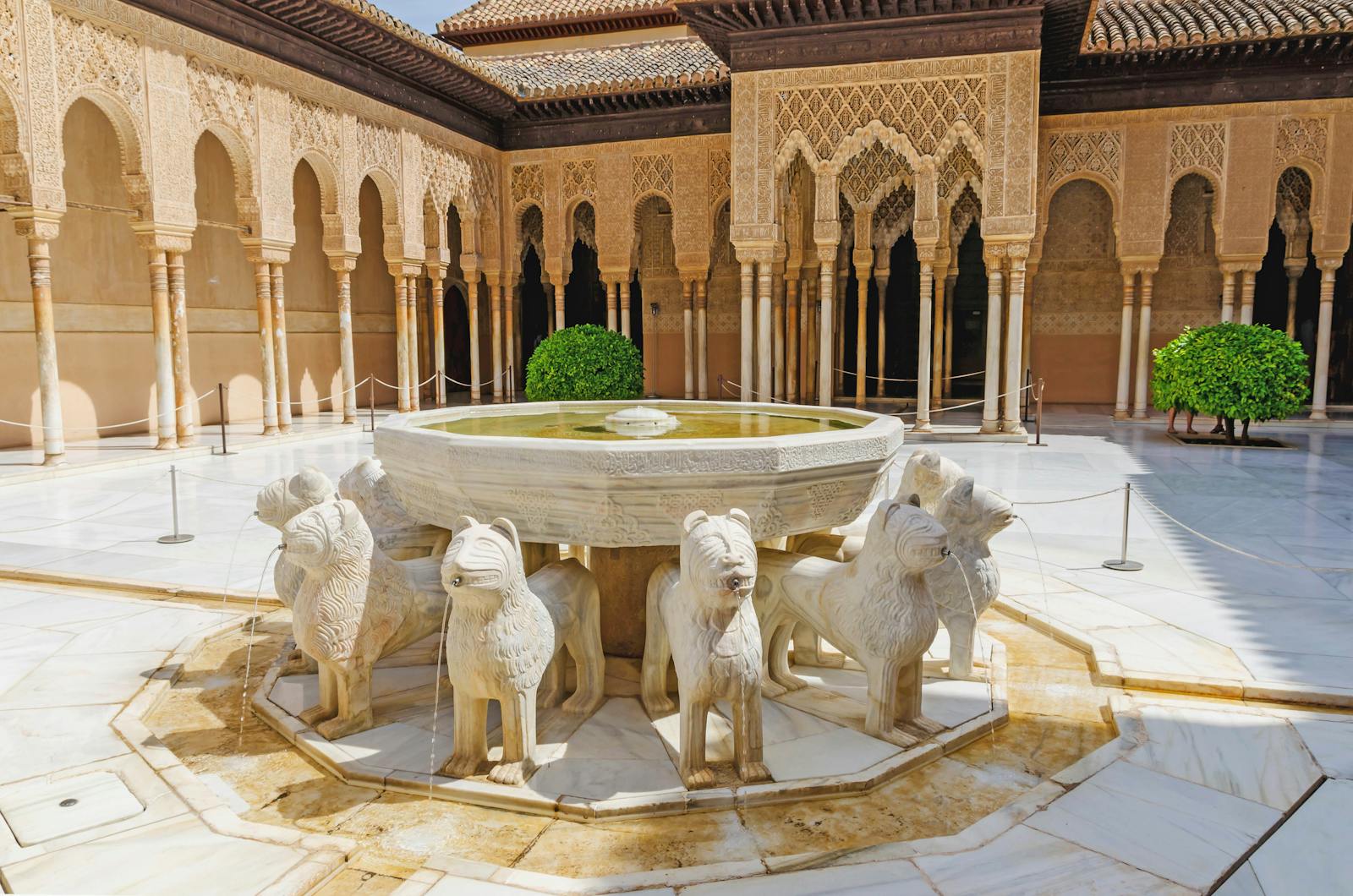 Central view of the Fountain of Lions at the Alhambra