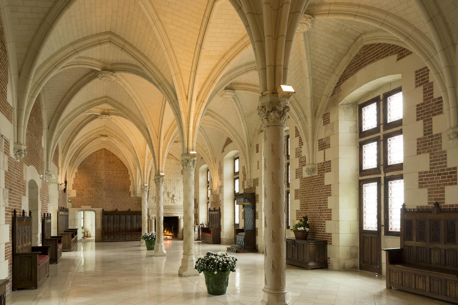 Vedere interioară a capelei Castelului Regal din Amboise