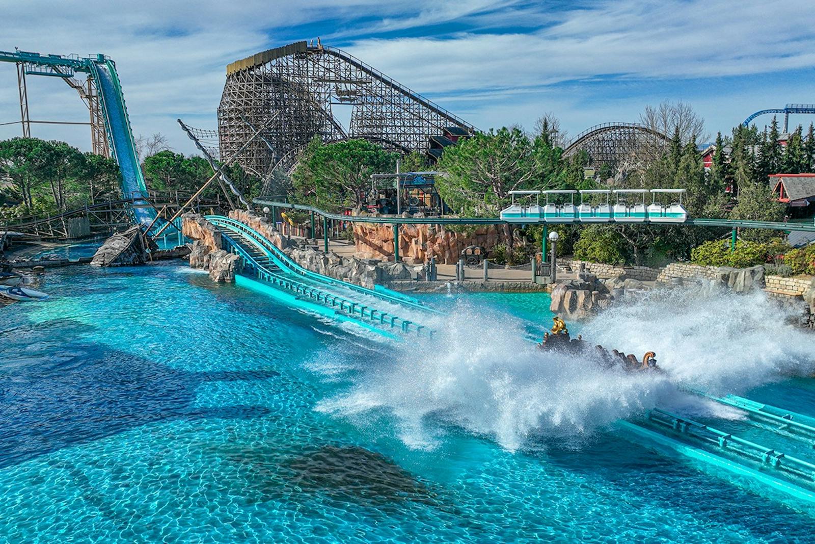 Dynamische Ansicht der Wasserschlangen im Europa-Park