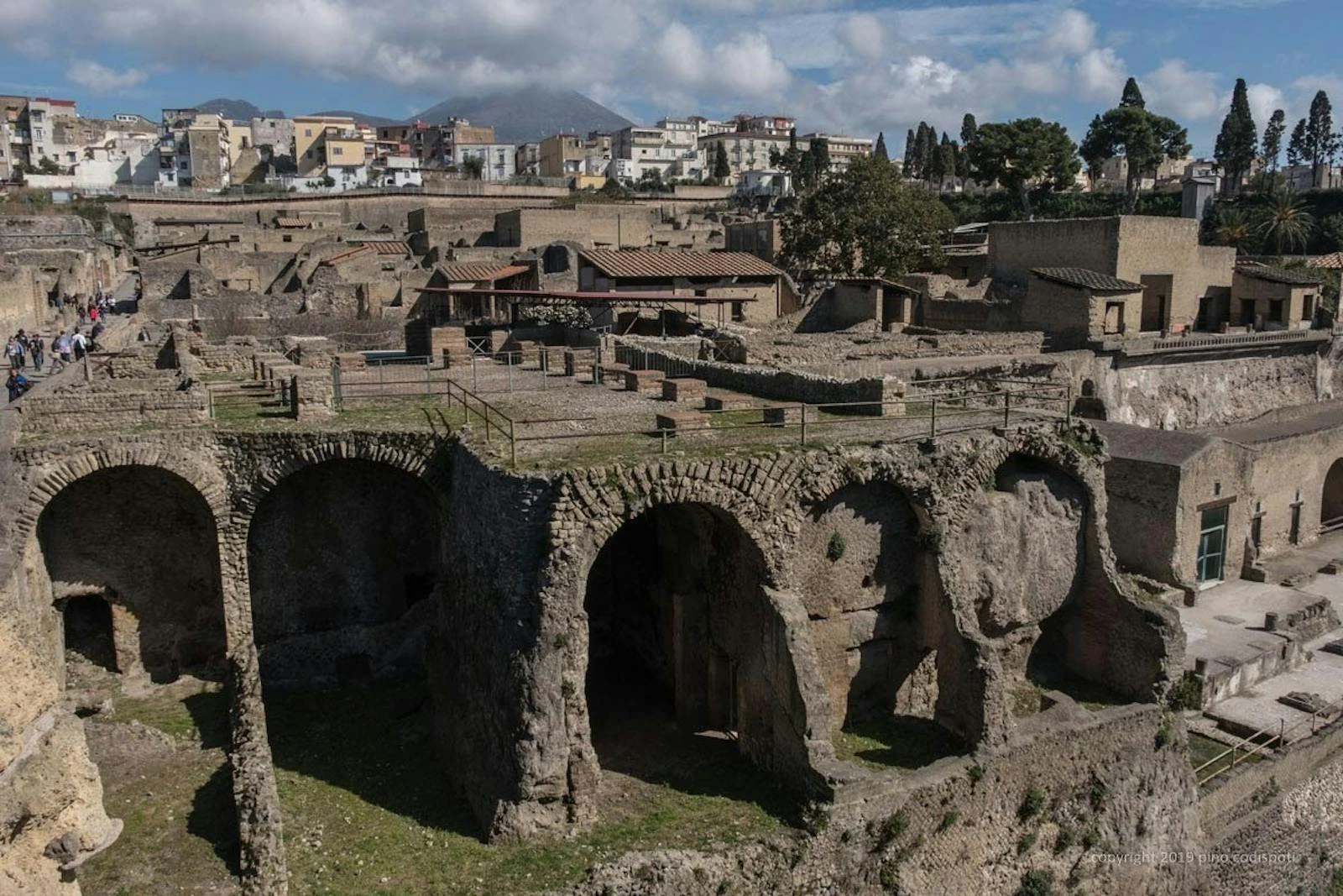 Horaires et actualités archéologiques : le passage aux heures d'hiver annoncé pour le 15 octobre